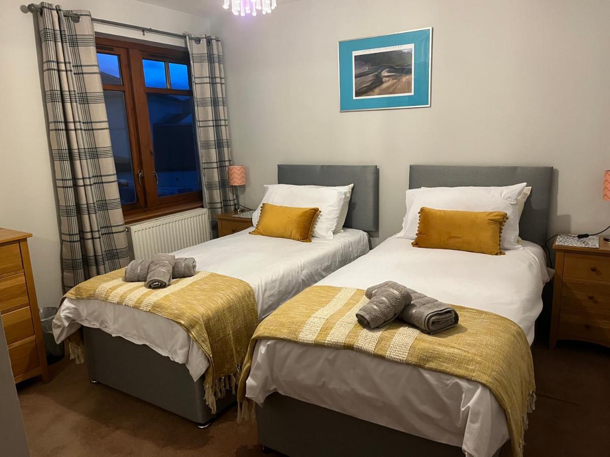 6 Canalside Apartments Fort William Esterno foto