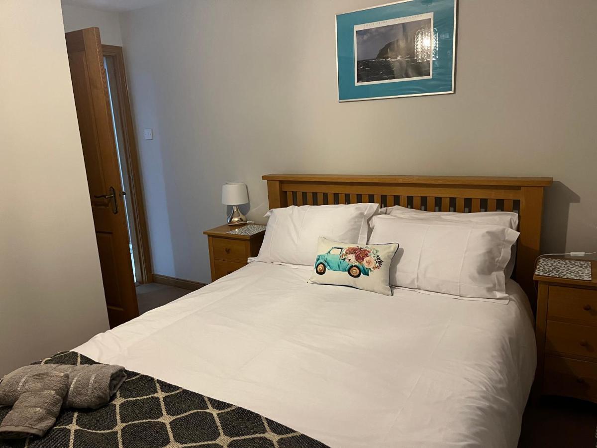 6 Canalside Apartments Fort William Esterno foto